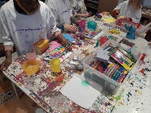 2025-11-28-statusquo-tapfer-kinder_seite_4_bild_0003